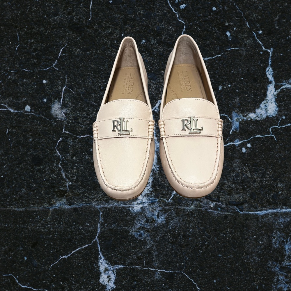 Lauren Ralph Lauren Barnsbury Size 9  Nappa Leather Driving Flat Soft Pink